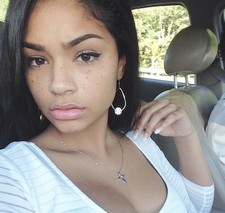 Gorgeous Black Teen Sexy Selfie