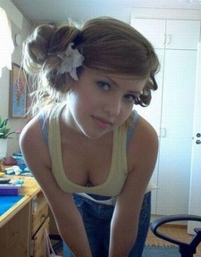 Gorgeous teen (18+) in photo.